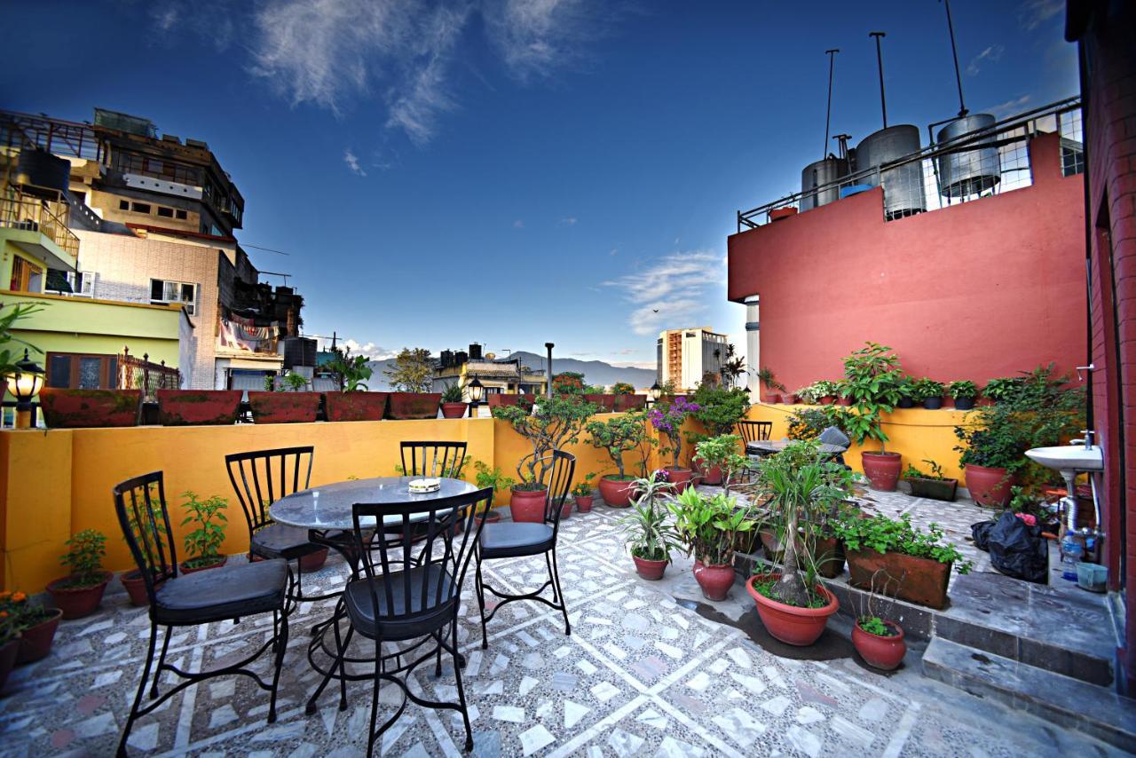 Hotel Livin Katmandú Exterior foto